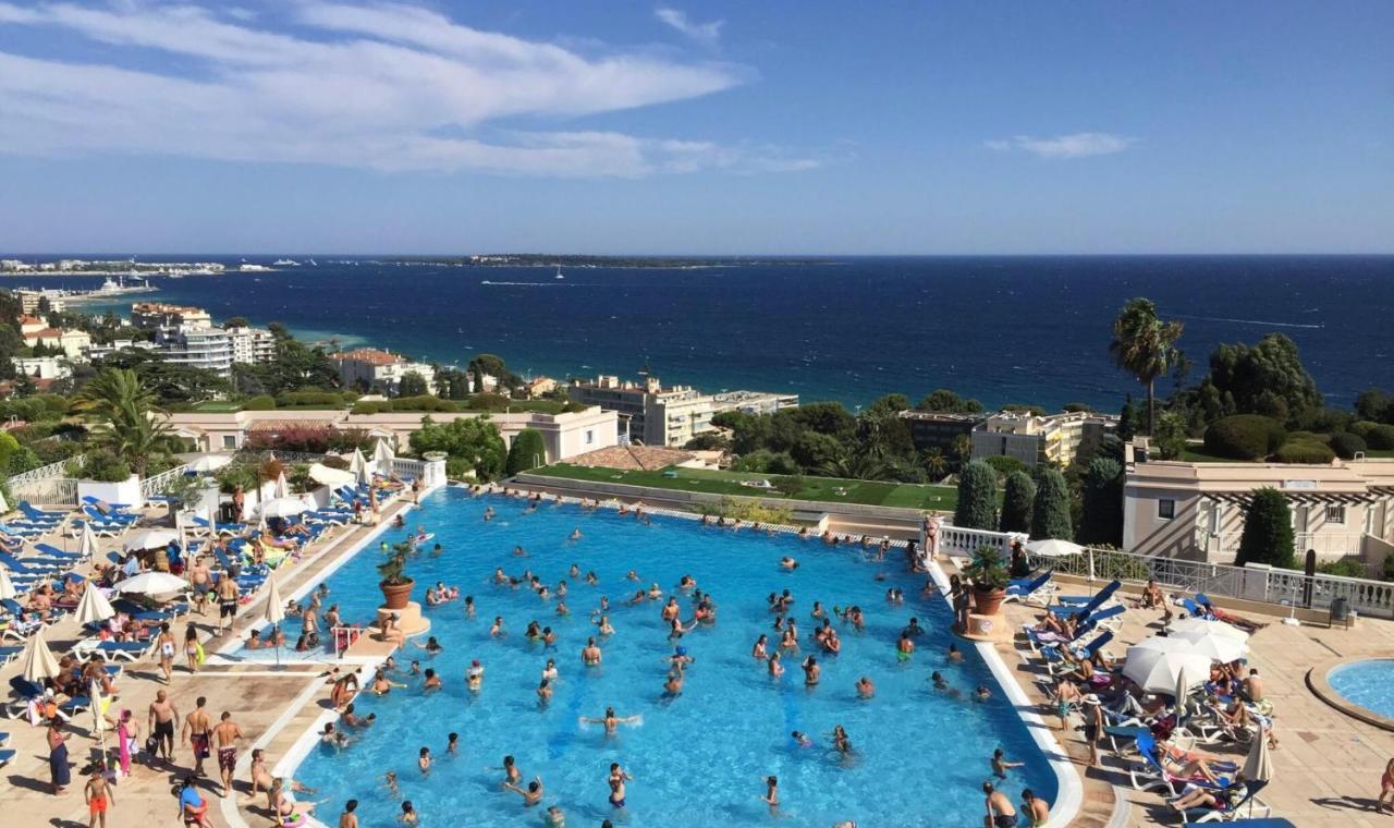 Exceptionnel Sur Cannes Vue Mer Piscine Exteriör bild
